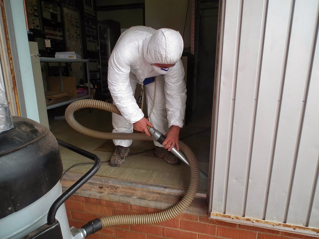 Demolition WA | 1 East St, South Kalgoorlie WA 6430, Australia | Phone: (08) 9021 5899
