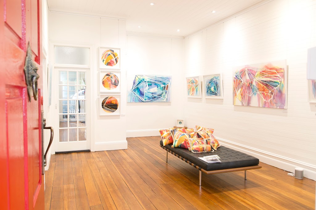 Lara Scolari Art Gallery/Studio | 48 Beattie St, Balmain NSW 2041, Australia | Phone: 0418 844 270
