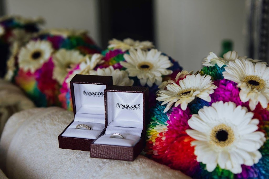 Zara King Photography | 43 Chaseling Ave, Springwood NSW 2777, Australia | Phone: 0402 738 049