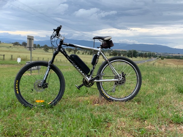 Mountain Ranges ebikes | 5 Corless Cl, Mount Evelyn VIC 3796, Australia | Phone: 0411 203 056