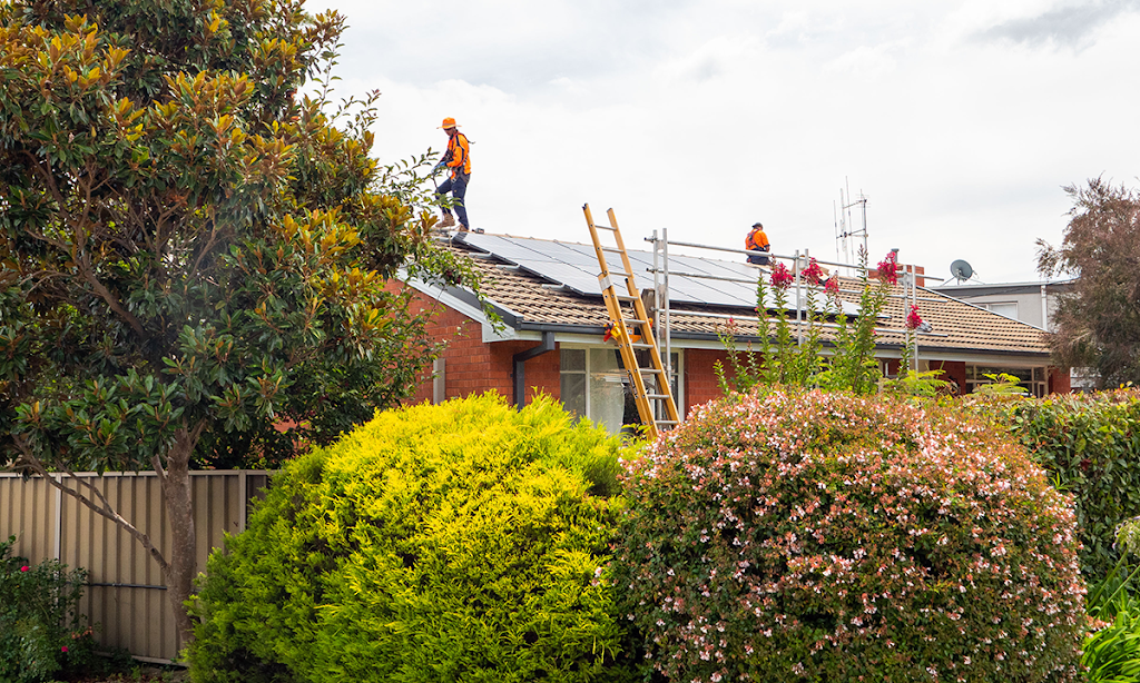 SolarHub Wollongong | 5/16 Waynote Pl, Unanderra NSW 2526, Australia | Phone: (02) 4243 7805