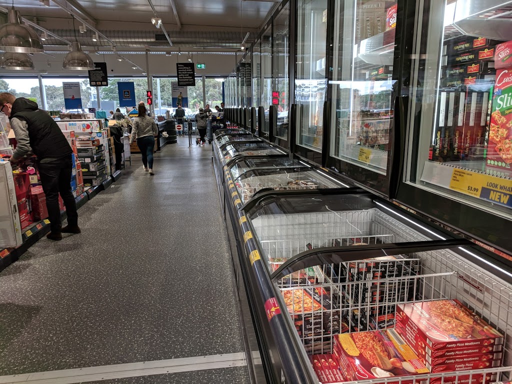 ALDI Victor Harbor | 60/56 Adelaide Rd, Victor Harbor SA 5211, Australia