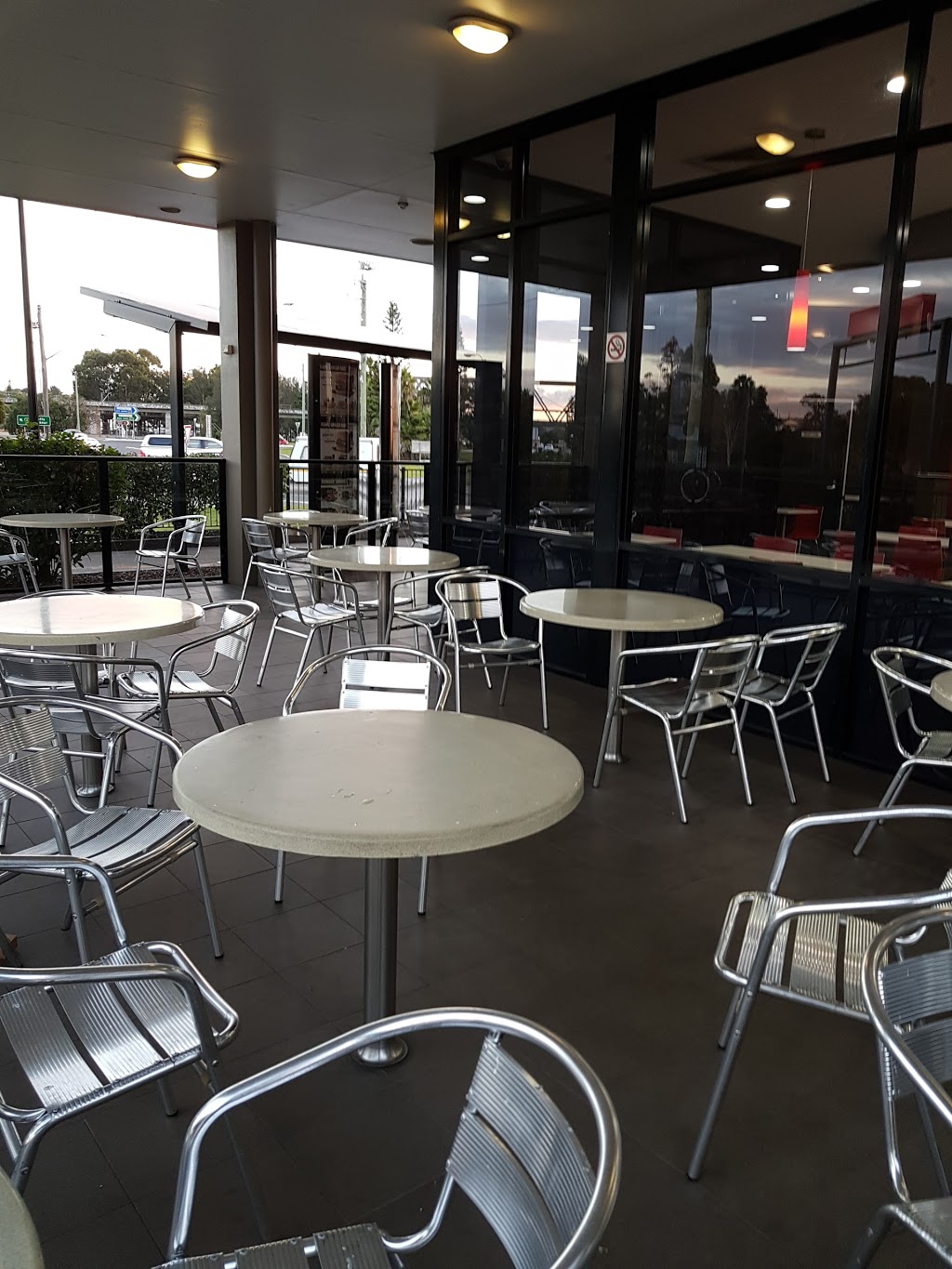 Hungry Jacks | restaurant | 3/1 Spring St, South Grafton NSW 2460, Australia | 0266422915 OR +61 2 6642 2915