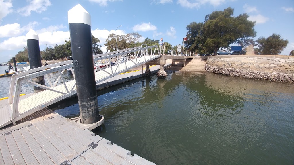 Kyeemagh Boat Ramp Reserve | park | Mutch Ave, Kyeemagh NSW 2216, Australia | 0295621666 OR +61 2 9562 1666