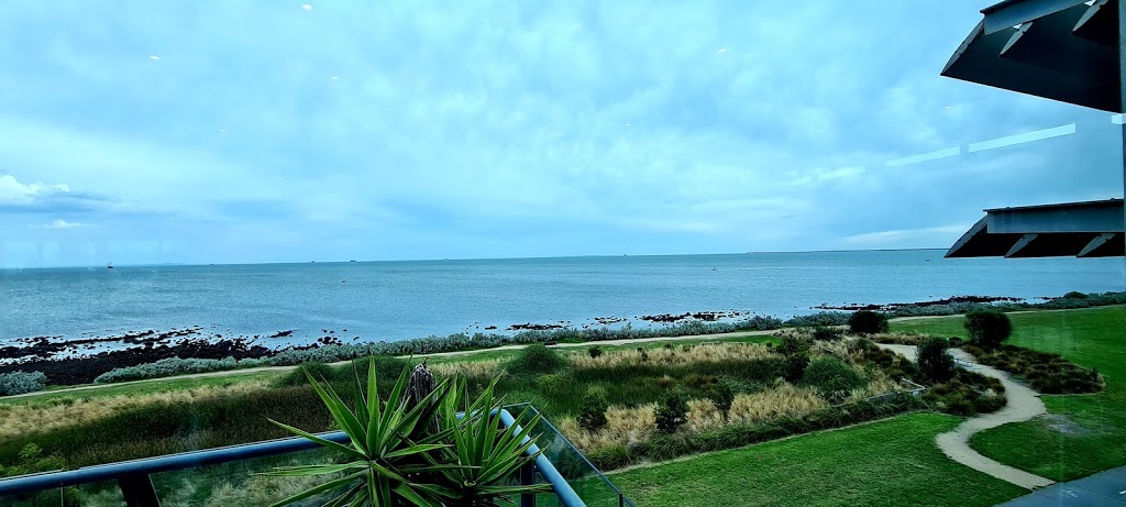 Seaview Williamstown | 71 Morris St, Williamstown VIC 3016, Australia | Phone: (03) 9399 8369