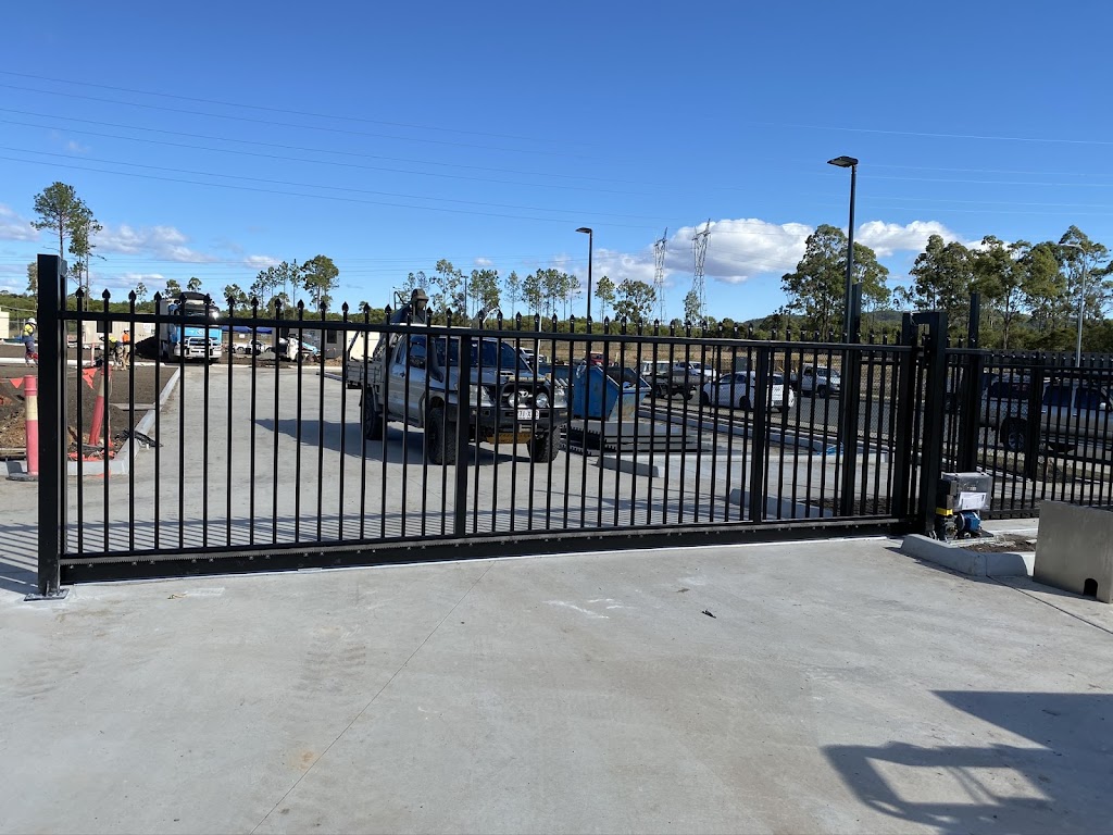 Rolltec - Commercial Doors & Gates | 3/13 Brewer St, Clontarf QLD 4019, Australia | Phone: 1800 443 667