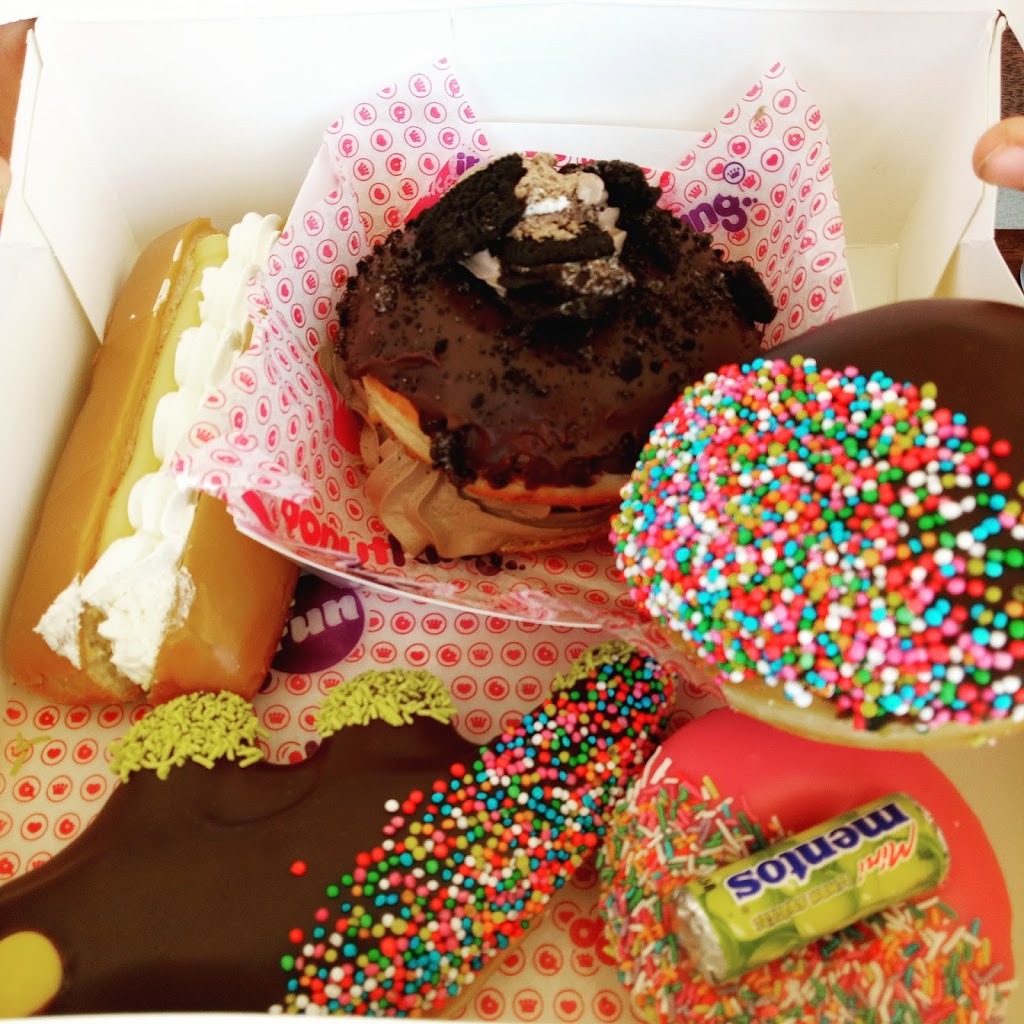 Donut King | bakery | 70/6 Central Ave, Pialba QLD 4655, Australia | 0743254522 OR +61 7 4325 4522