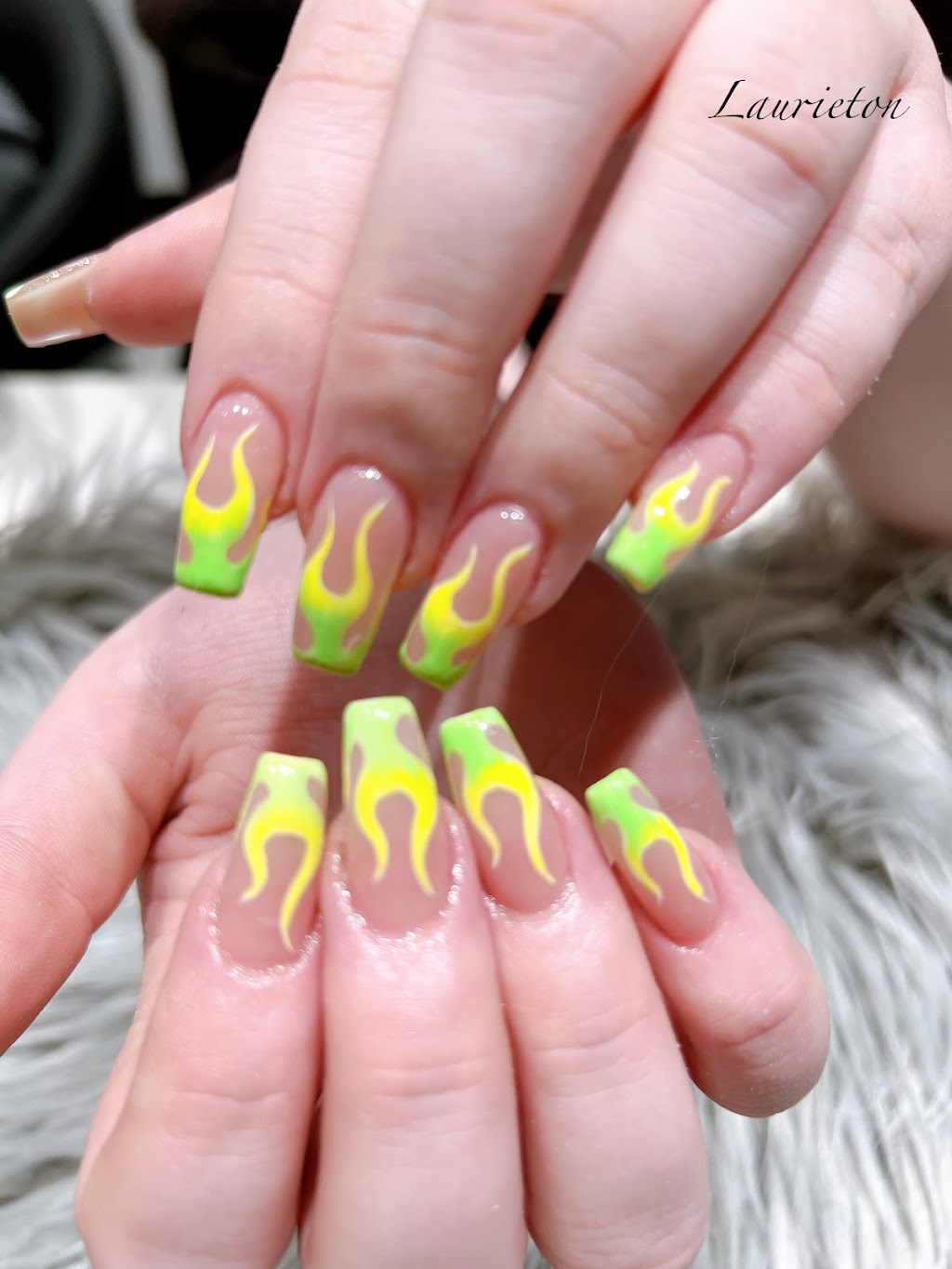 Laurieton nails | 4/64 Bold St, Laurieton NSW 2443, Australia | Phone: 0452 627 585