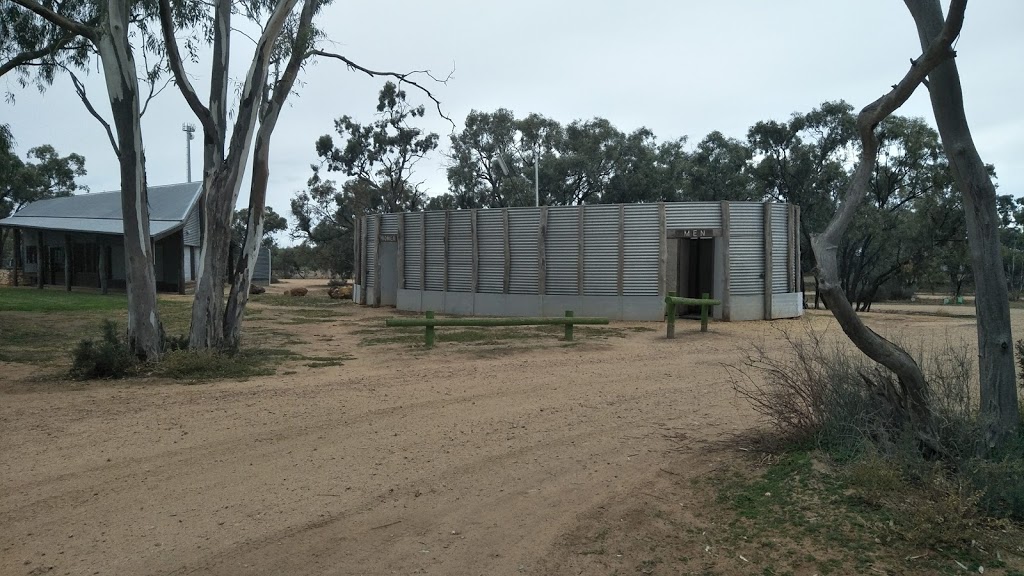 Lake Lascelles Camp Ground | Hopetoun VIC 3396, Australia