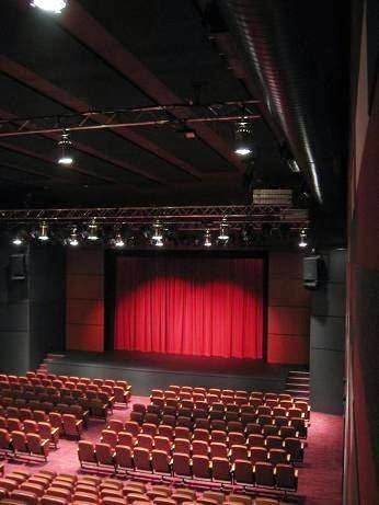 Cessnock Performing Arts Centre | store | 198 Vincent St, Cessnock NSW 2325, Australia | 0249934266 OR +61 2 4993 4266