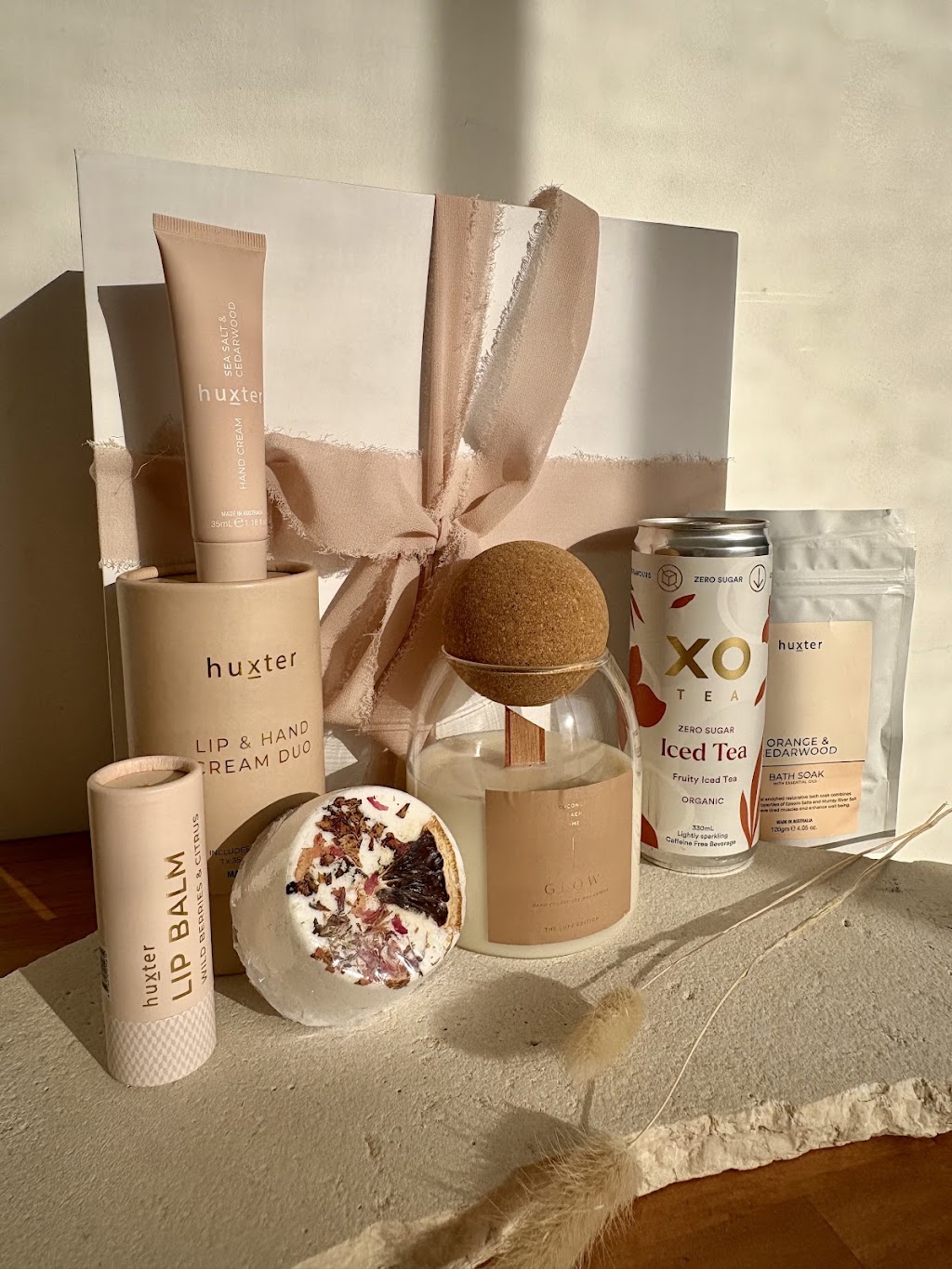 The Curated Coast | 34 Moola Rd, Buff Point NSW 2262, Australia | Phone: 0402 663 033