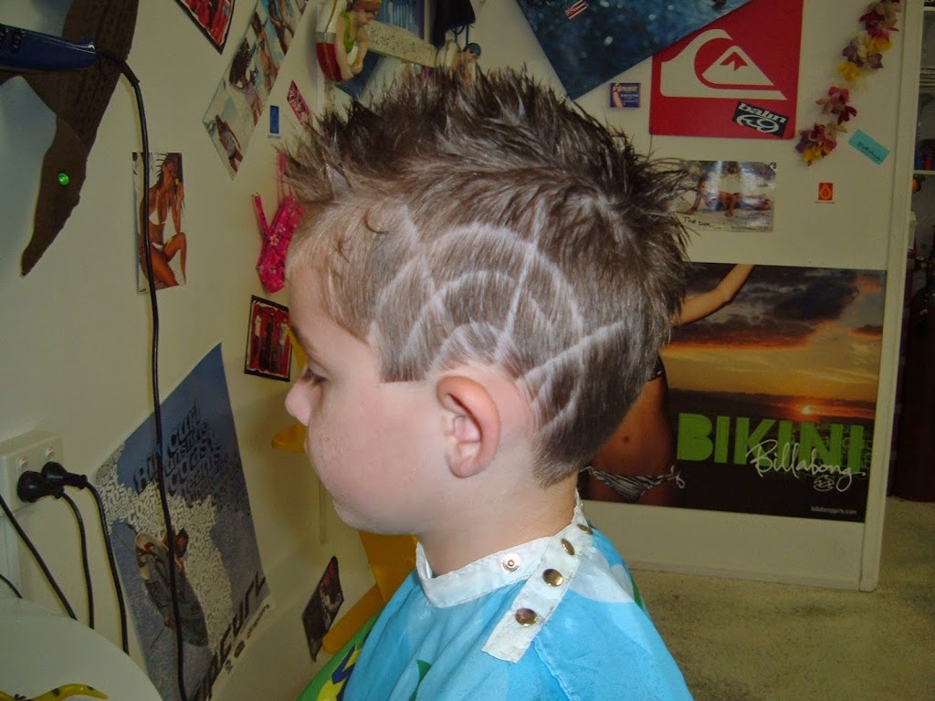 Deanies Kids Cuts | hair care | 710 Nicklin Way, Currimundi QLD 4551, Australia | 0754376177 OR +61 7 5437 6177