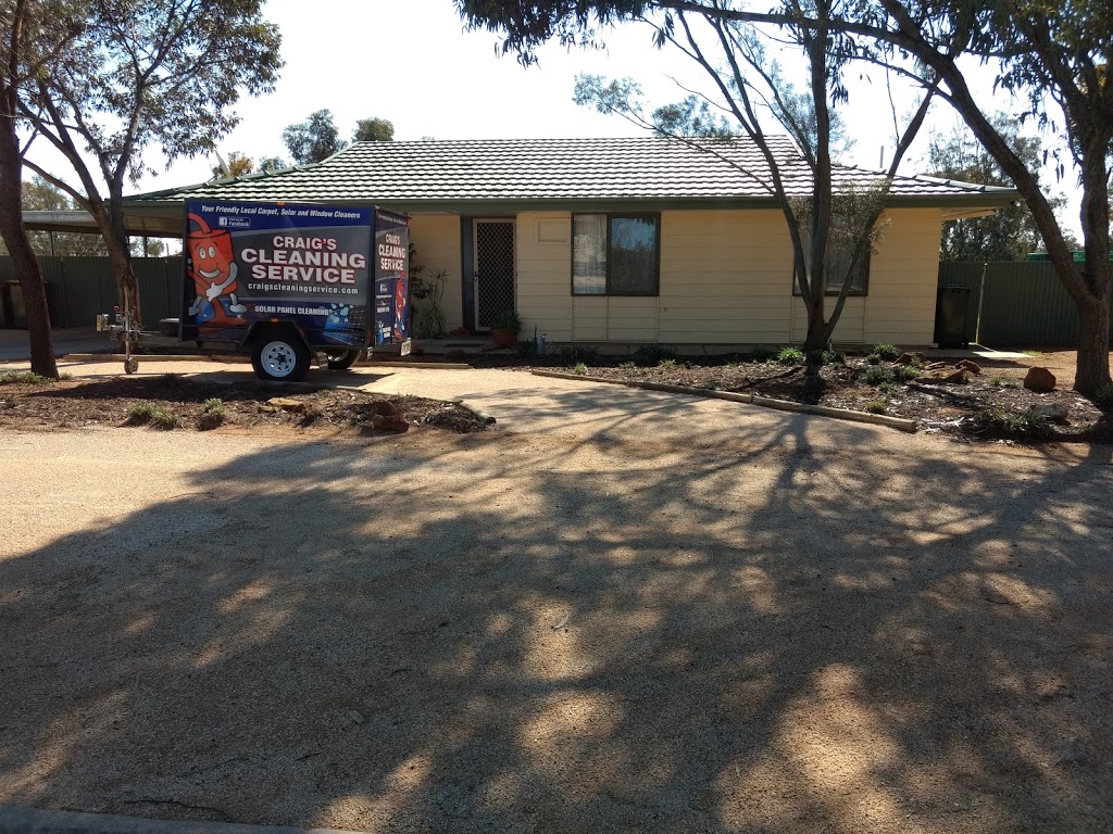 Craigs Cleaning Service | 96 Drabsch St, Loxton SA 5333, Australia | Phone: 0429 845 156