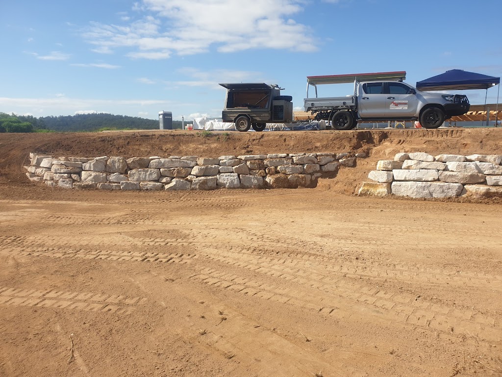 G R HIRE | 55 Drayton St, Laidley QLD 4341, Australia | Phone: 0418 151 034