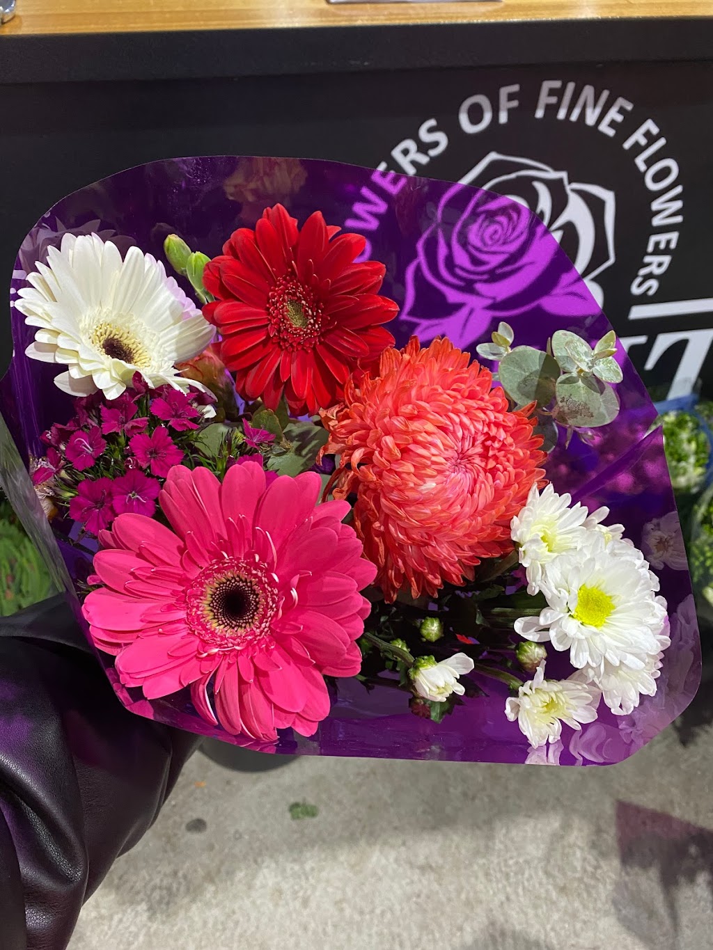 Halit Flowers | 95 Devon Rd, Devon Meadows VIC 3977, Australia | Phone: 0447 848 525