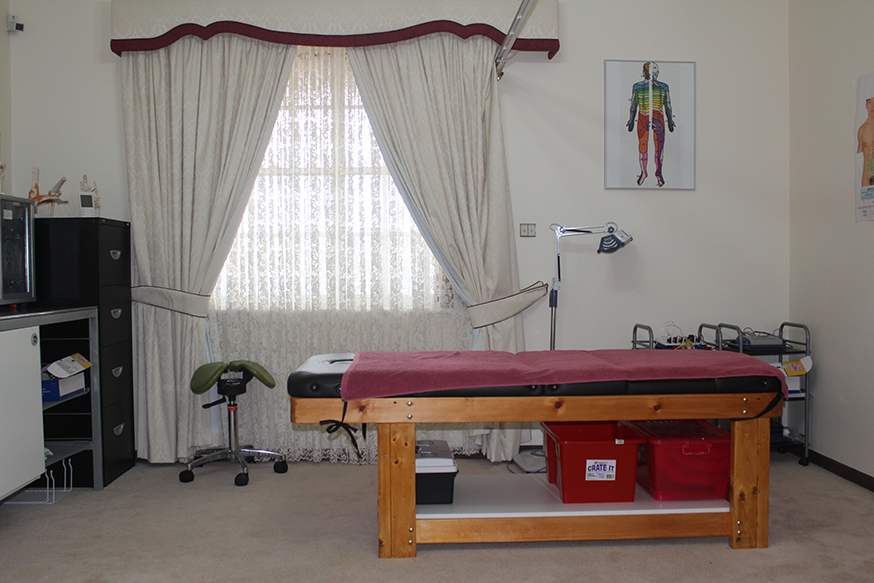 Yihong Acupuncture Clinic | 13 Hoylake Cres, West Lakes SA 5021, Australia | Phone: 0402 108 808