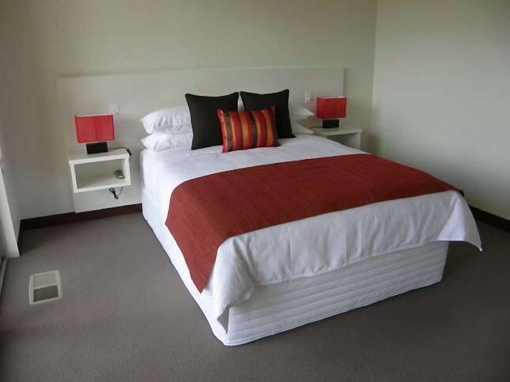 Kerala House | 35 Fairburn St, Dunkeld VIC 3294, Australia | Phone: 0408 772 438