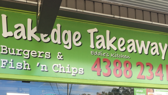 Lakedge takeaway burger & fish n chips (Eddie kitchen) | 254 Lakedge Ave, Berkeley Vale NSW 2261, Australia | Phone: (02) 4388 2341