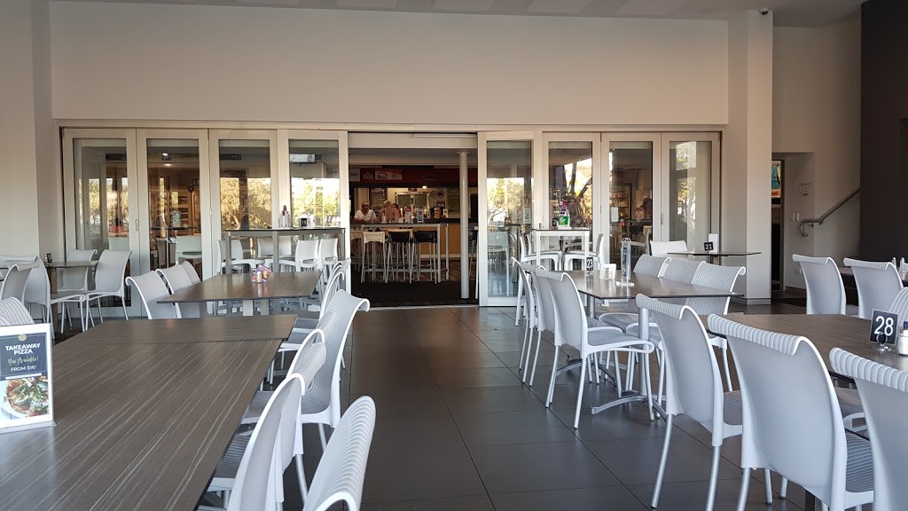 Kawana Surf Club | restaurant | 99 Pacific Blvd, Buddina QLD 4575, Australia | 0754448642 OR +61 7 5444 8642