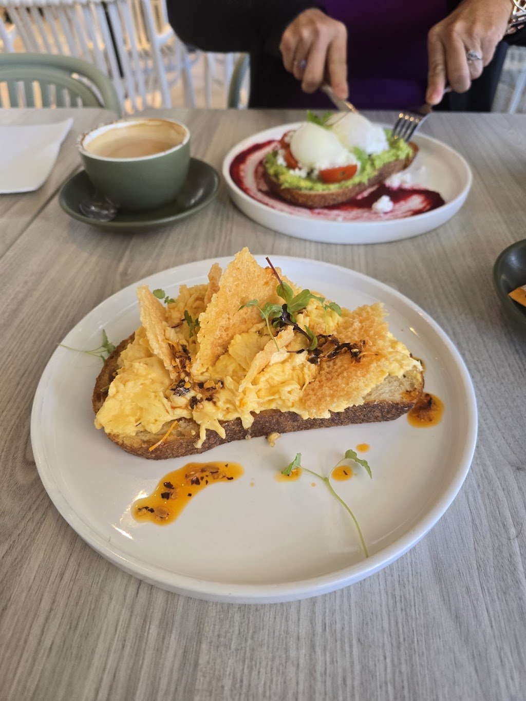 Pavis Cafe & Deli | Shop 3b/90 Glenmore Ridge Dr, Glenmore Park NSW 2745, Australia | Phone: (02) 8528 2991