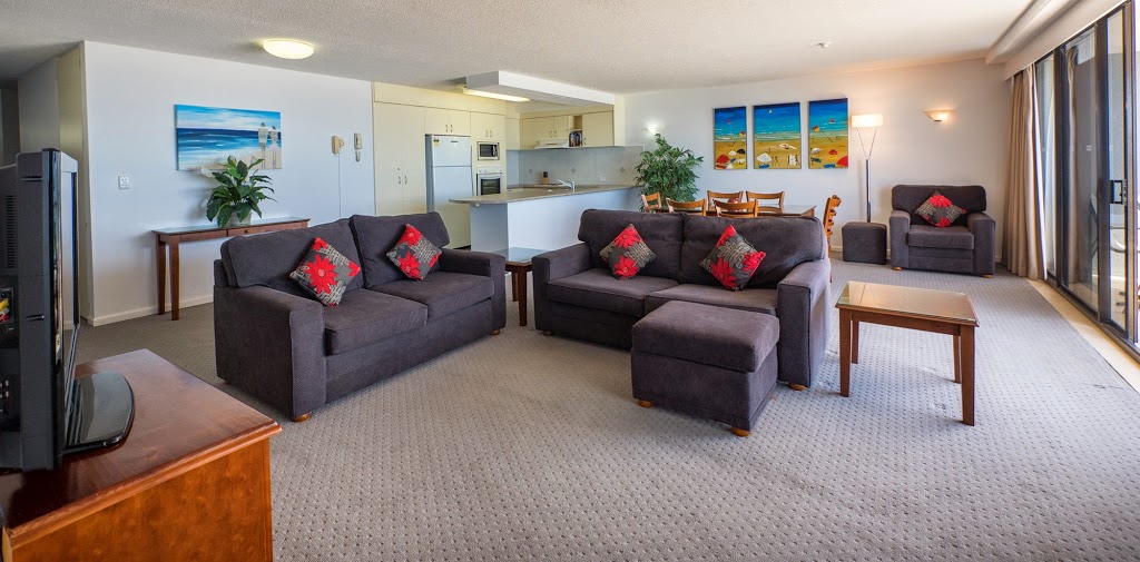 Rocks Resort | lodging | 828 Pacific Parade, Currumbin QLD 4223, Australia | 0755344466 OR +61 7 5534 4466