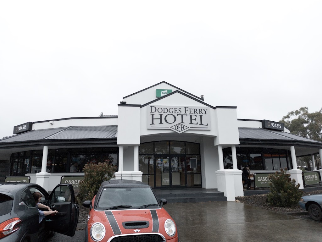 Dodges Ferry Hotel | lodging | 519 Old Forcett Rd, Dodges Ferry TAS 7173, Australia | 0362659322 OR +61 3 6265 9322