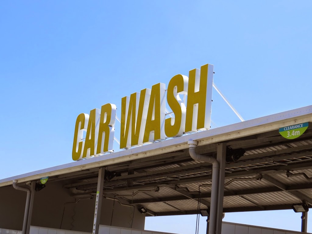 Extreme Clean Car wash Pakenham | 1 Lyleblue Court, Pakenham VIC 3810, Australia | Phone: (03) 9005 7511