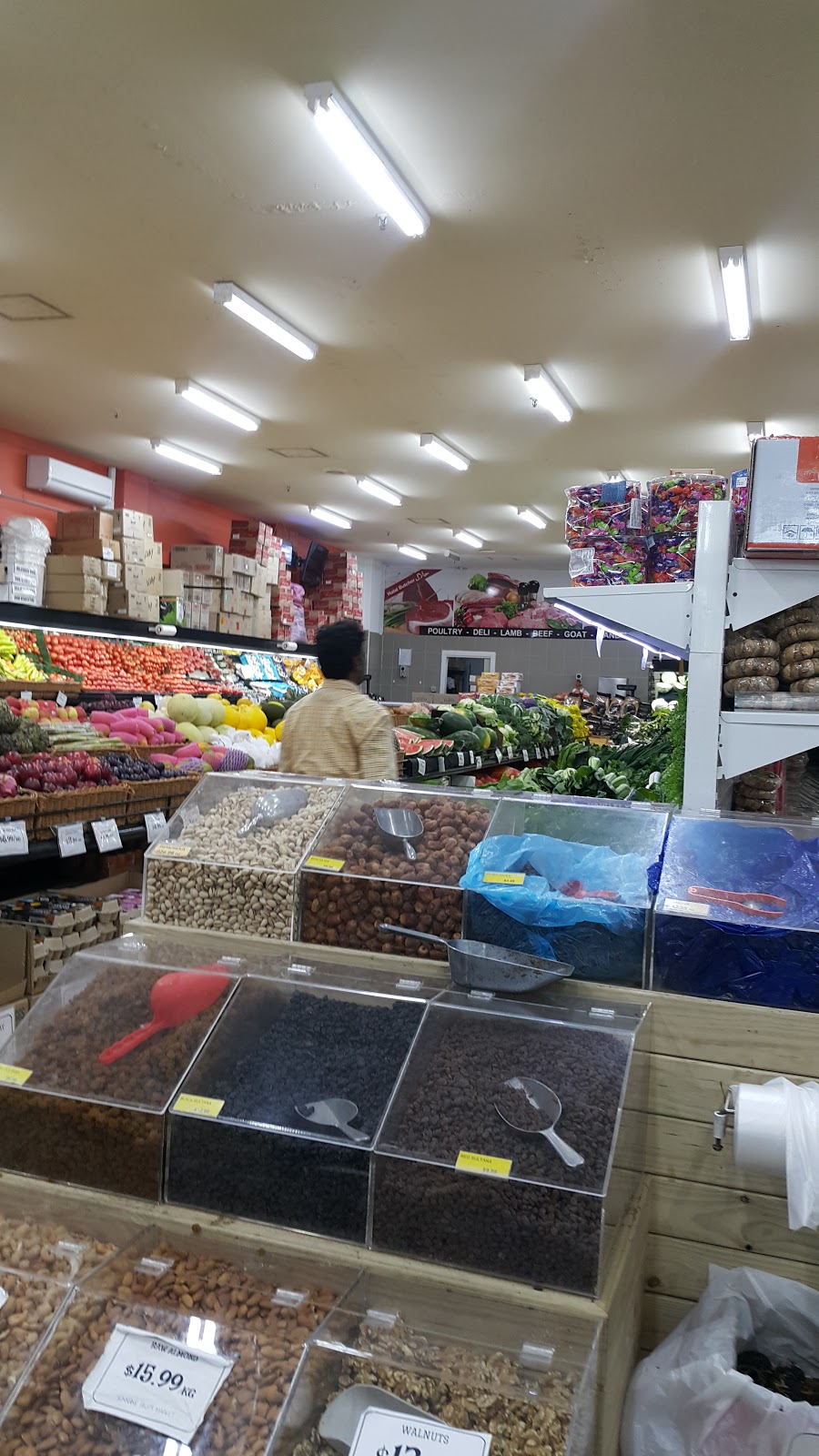 Sunshine Fruit Market | store | 21C Devonshire Rd, Sunshine VIC 3020, Australia | 0380882488 OR +61 3 8088 2488