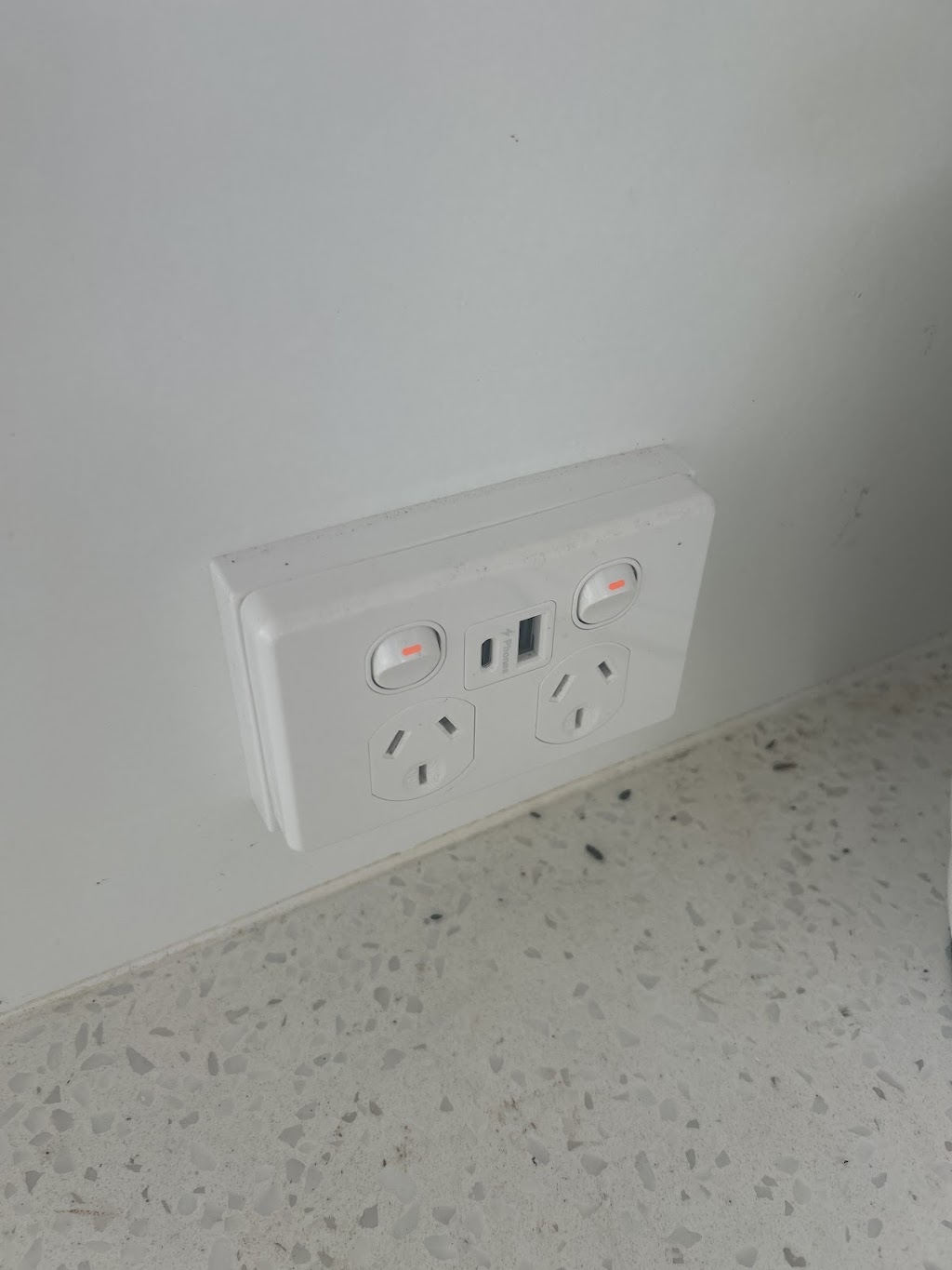 Assured Electrical Services | 31 Bluewater Cl, Wauchope NSW 2446, Australia | Phone: 0431 871 592