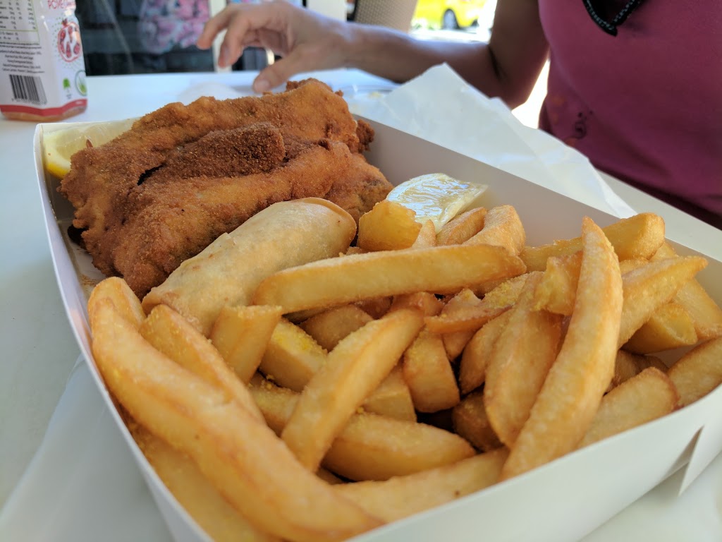 Fish N Chips 101 | restaurant | Shop 1B, Opposite the Tavern, 11/19 Chancellor Village Blvd, Sippy Downs QLD 4556, Australia | 0754456444 OR +61 7 5445 6444