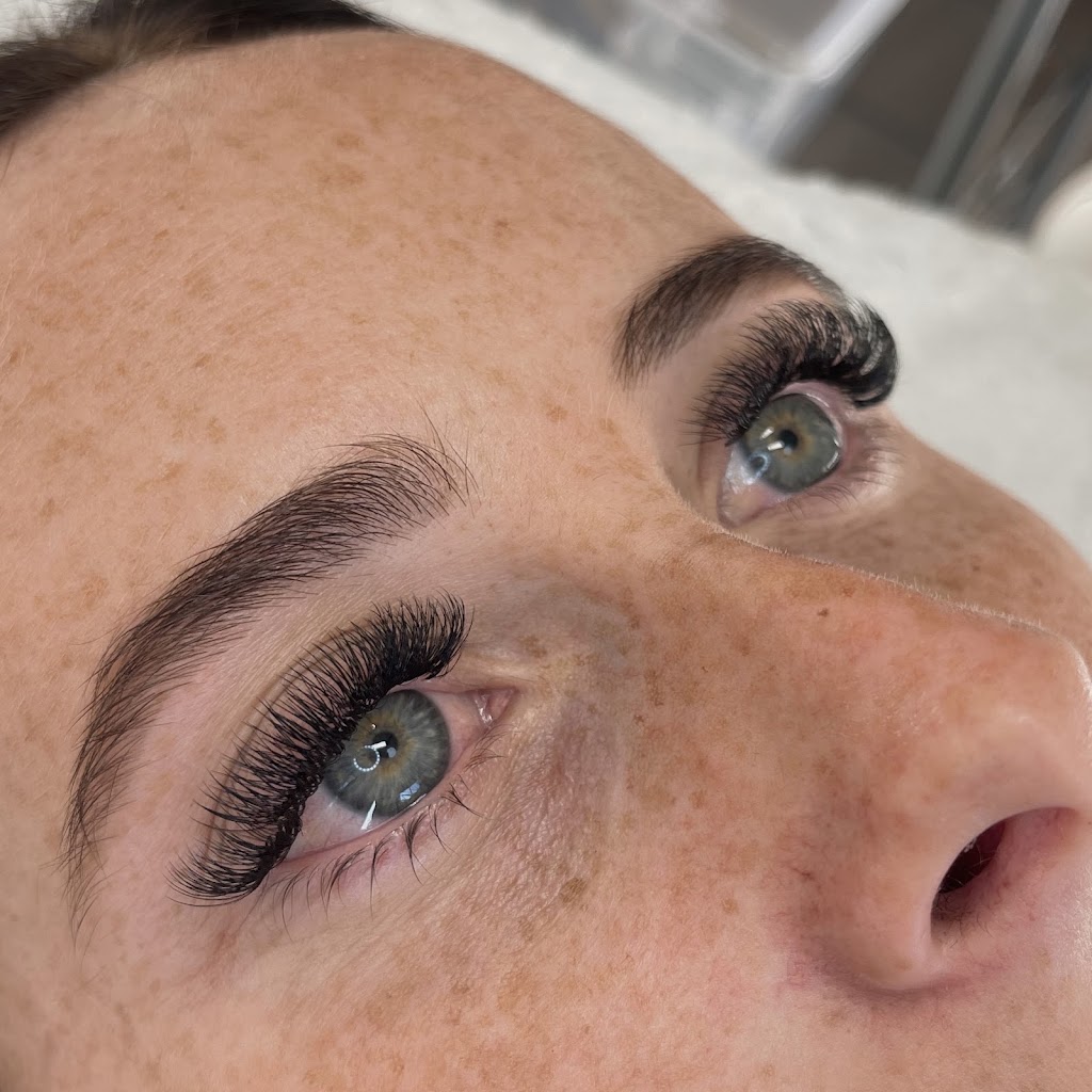 Lashed by Charli | 1 Ibis Ct, Caboolture QLD 4510, Australia | Phone: 0433 767 016