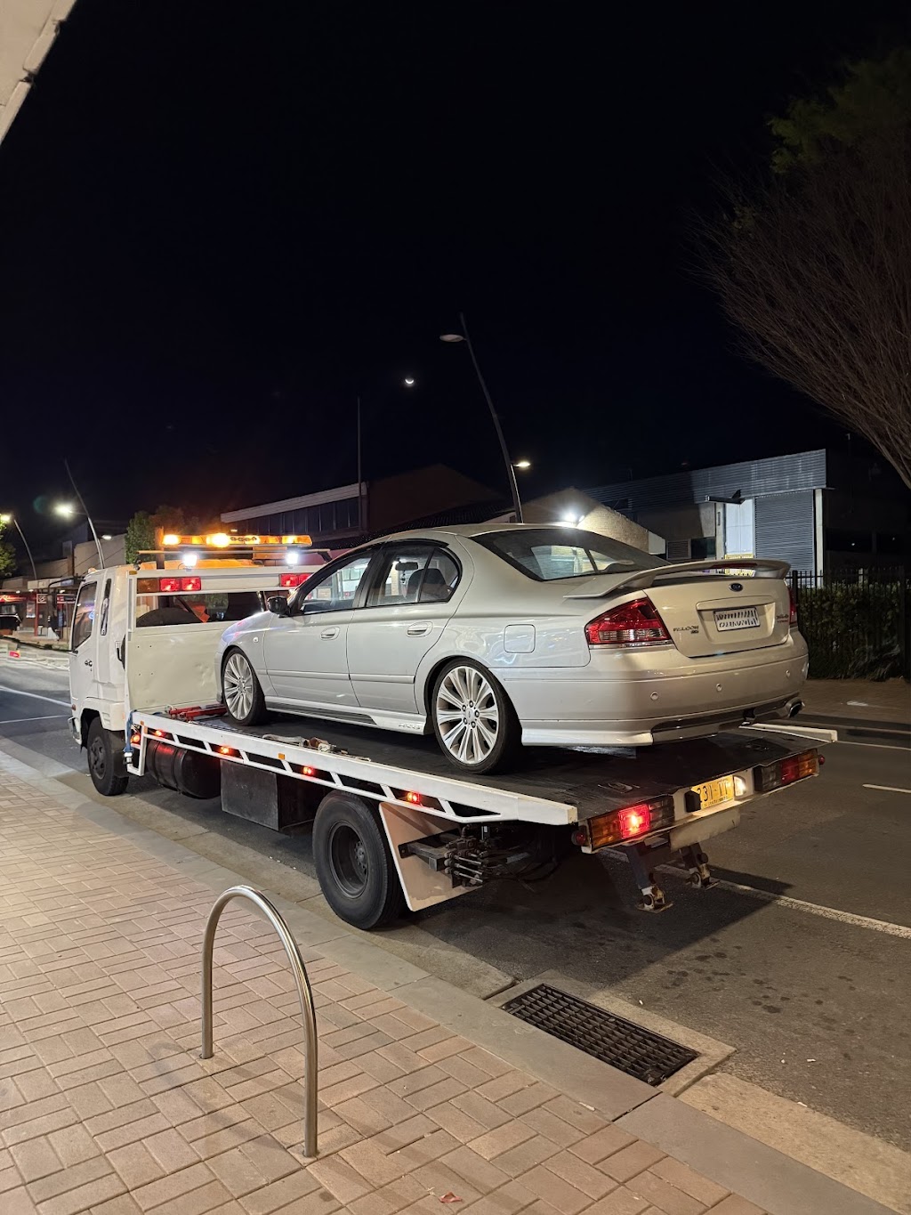 Evolution towing and recovery | 27 Kelso St, Singleton NSW 2330, Australia | Phone: 0406 976 030