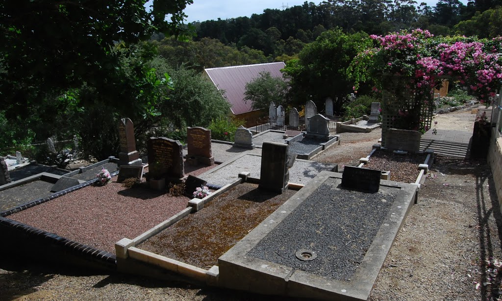 Upper Sturt Uniting Cemetery | cemetery | 261 Sturt Valley Rd, Upper Sturt SA 5156, Australia