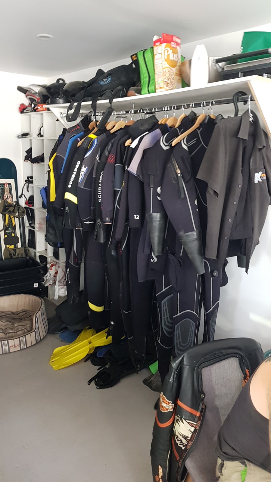Beneath the waves diving instruction | 21 Wood St, South Geelong VIC 3220, Australia | Phone: 0407 501 912