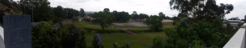 Wash and shine | car wash | Princes Hwy, Russell Vale NSW 2517, Australia