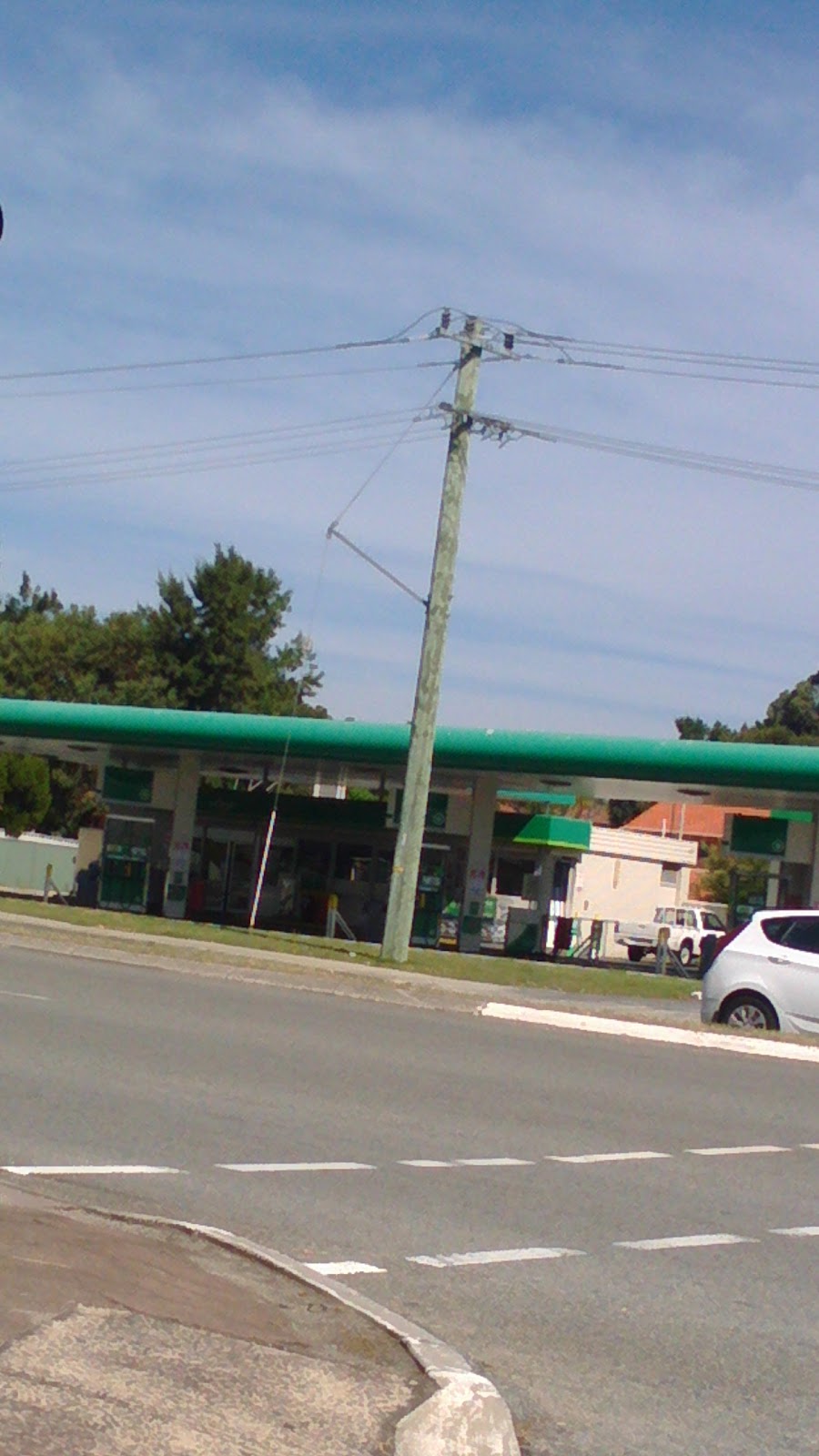 BP | gas station | 88 Gilbertson Rd, Kardinya WA 6163, Australia | 0893371463 OR +61 8 9337 1463