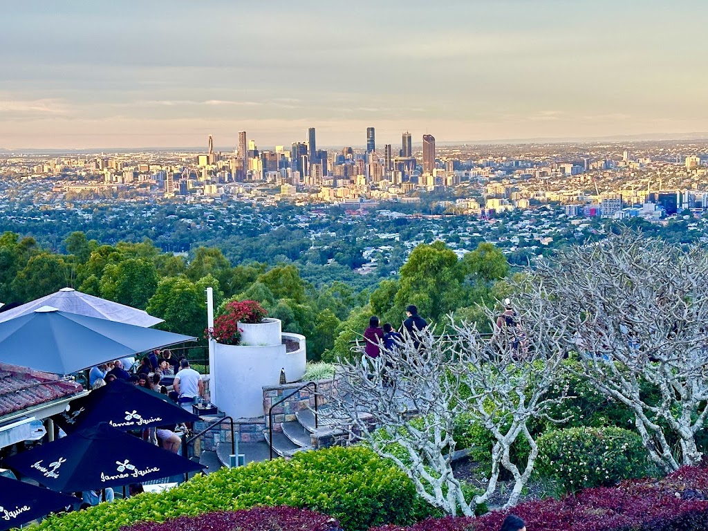 Mt Coot-tha Summit Lookout | 1012 Sir Samuel Griffith Dr, Mount Coot-tha QLD 4066, Australia | Phone: (07) 3403 8888