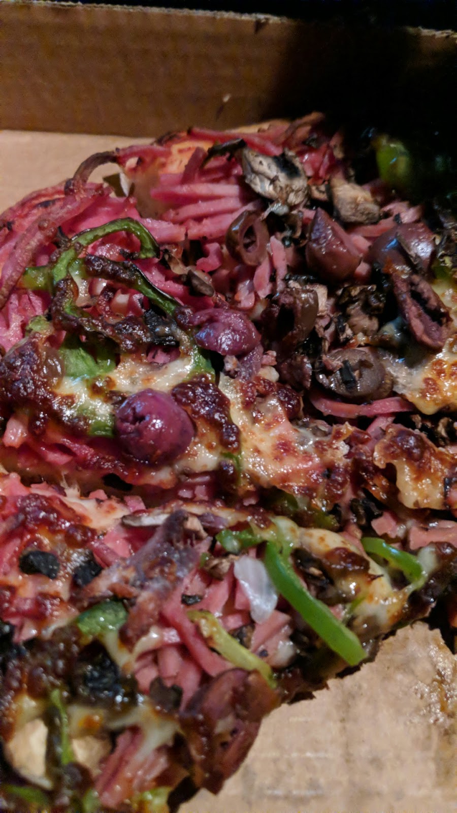 Terra Rossa Pizza | meal takeaway | 3 Paul St, Croydon VIC 3136, Australia | 0397252318 OR +61 3 9725 2318