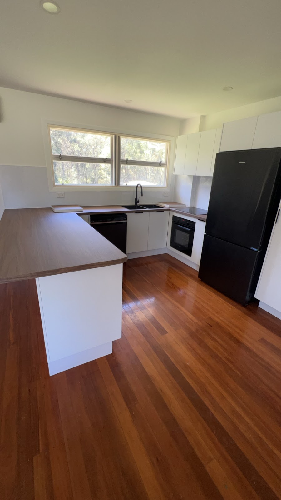 DJR cabinetry | Unit 2/32-34 Enterprise Dr, Beaudesert QLD 4285, Australia | Phone: 0408 749 954