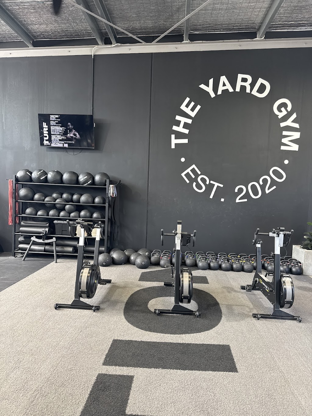 The Yard Gym Kingston | 1 Ascot Dr, Huntingfield TAS 7055, Australia | Phone: 0481 557 812