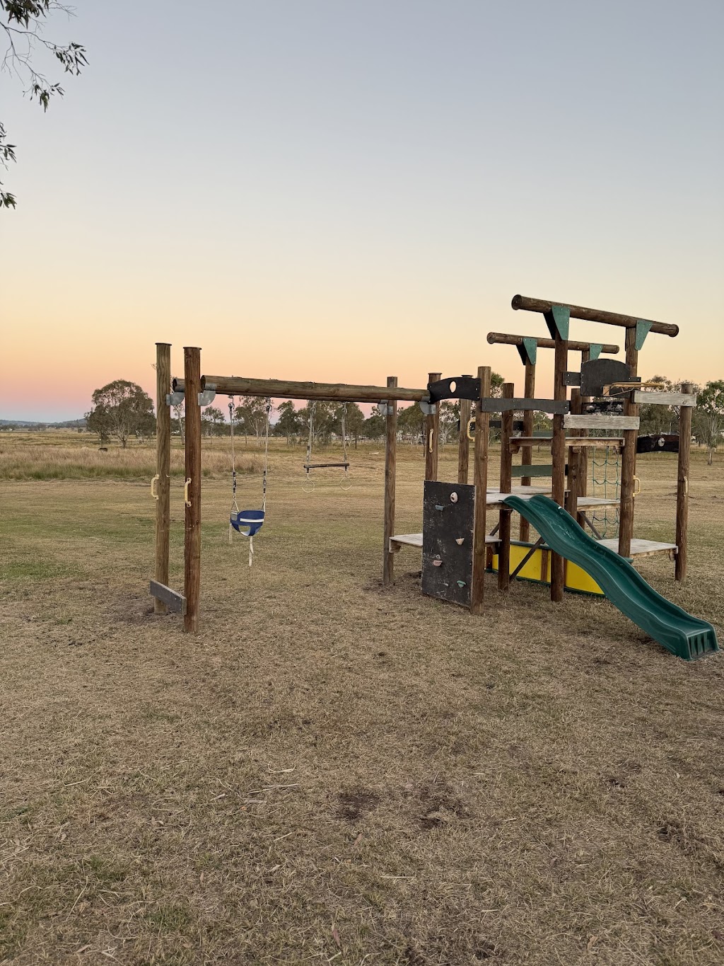 Yellow Rose Ranch | 14A Caleys Ct, Lockrose QLD 4342, Australia | Phone: 0492 857 810