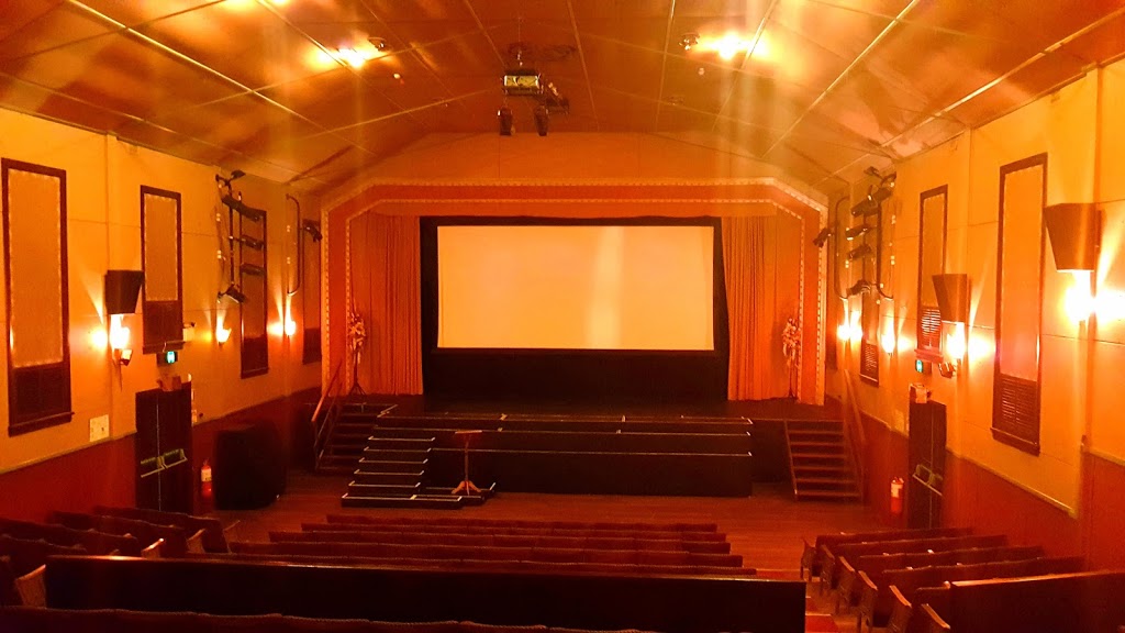 Bowraville Theatre | movie theater | 74 High St, Bowraville NSW 2449, Australia | 0265647808 OR +61 2 6564 7808