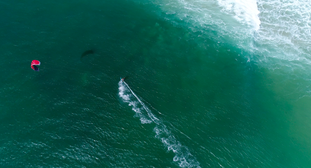 Earth Kitesurfing School Lennox Head, Byron Bay, Ballina | 59 Pacific Parade, Lennox Head NSW 2478, Australia | Phone: 0472 505 024