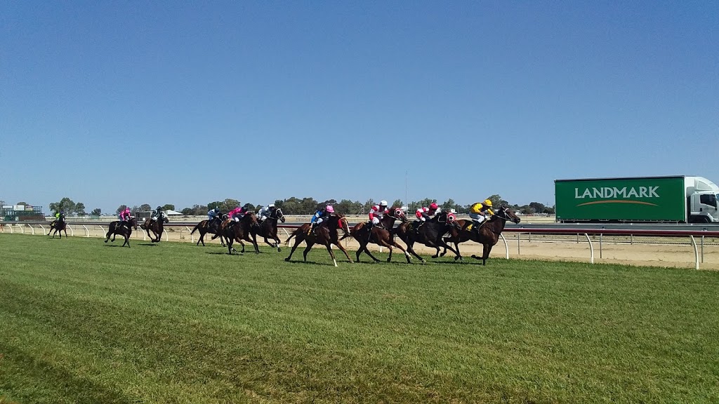 Kerang Turf Club | Park Rd, Kerang VIC 3579, Australia | Phone: 0429 025 523