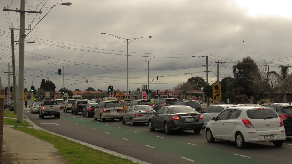 7-Eleven Epping | gas station | 339 Dalton Rd, Epping VIC 3076, Australia | 0394013244 OR +61 3 9401 3244