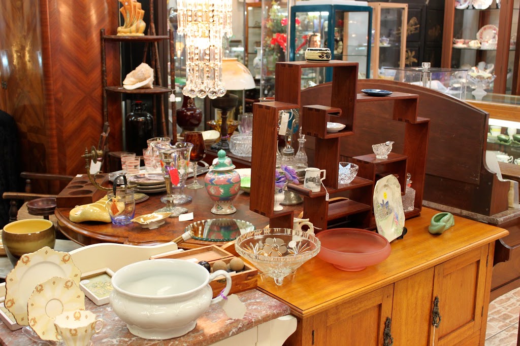 Lavender Hill Antiques & Collectables | home goods store | 187 Middle St, Cleveland QLD 4163, Australia | 0427691597 OR +61 427 691 597