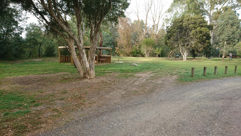 Yea Riverside Caravan Park | 1 Court St, Yea VIC 3717, Australia | Phone: (03) 5797 2972