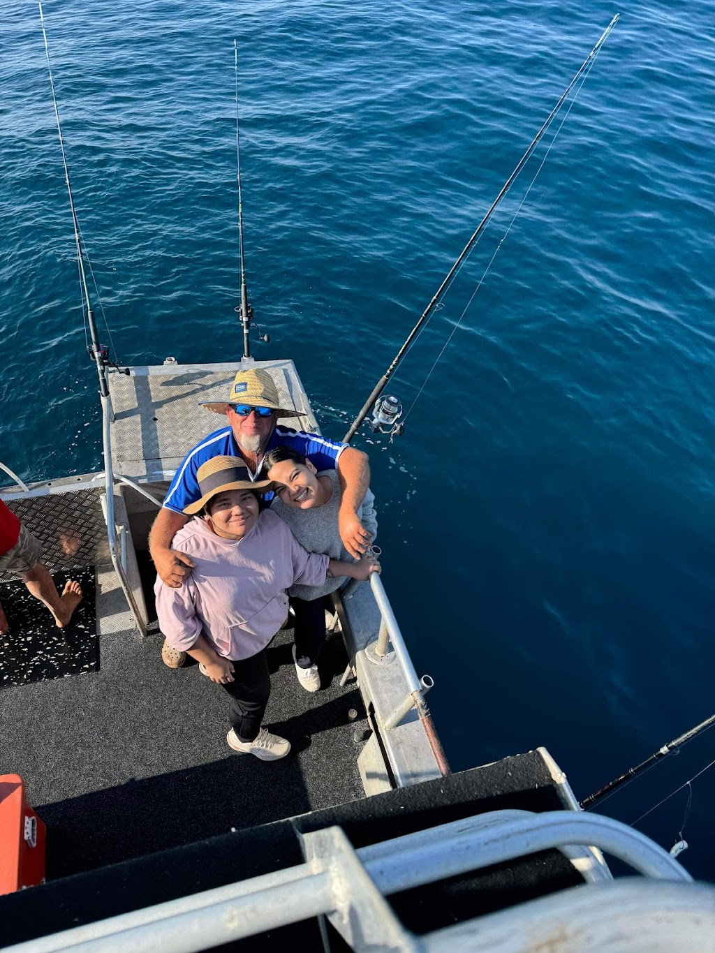 Paradise Fishing Charters Gold Coast | 1 Muriel Henchman Dr, Main Beach QLD 4217, Australia | Phone: 0403 531 428