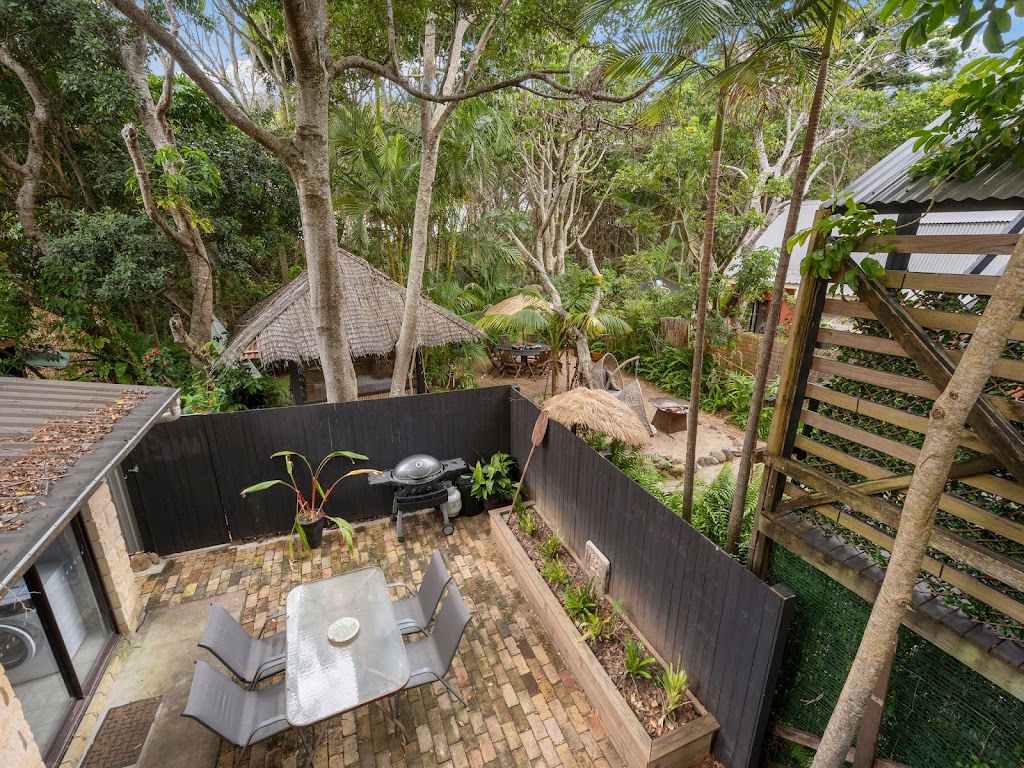 Sawtell Beach Hideaway | Unit 1/8 Honeysuckle St, Sawtell NSW 2452, Australia | Phone: 0408 665 933