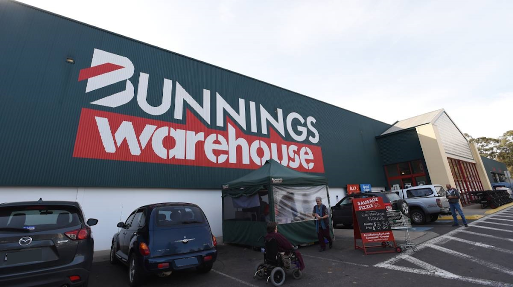 Bunnings Bendigo | hardware store | 263 High St, Kangaroo Flat VIC 3555, Australia | 0354448555 OR +61 3 5444 8555